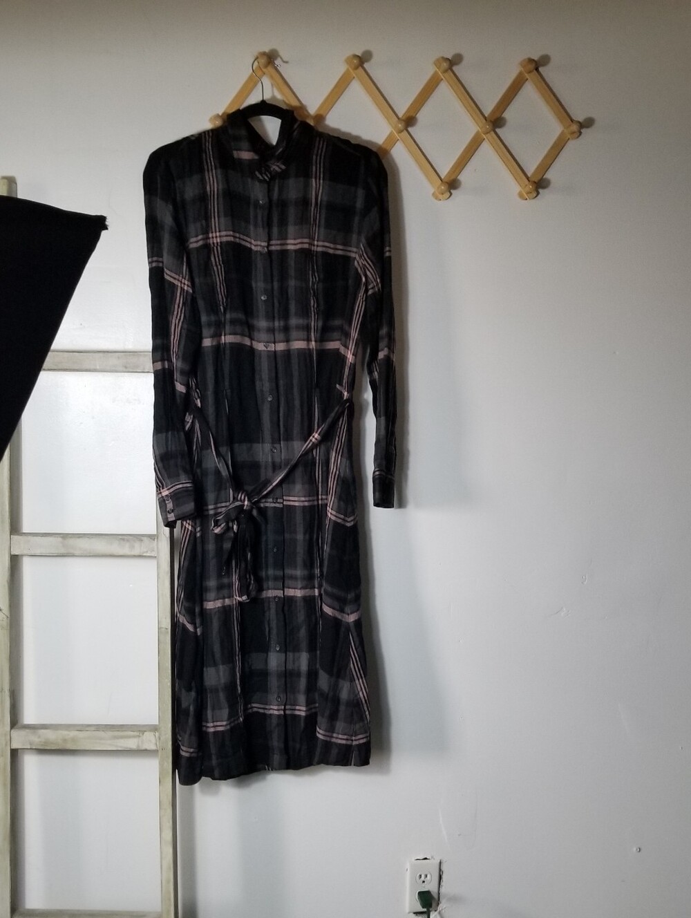 UNIVERSAL THREAD WOMEN'S BLACK PLAID LONG SLEEVE SHIRT DRESS SIZE LARGE